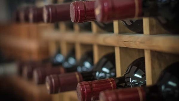 TellyWine, η εφαρμογή που κάνει τα μπουκάλια κρασιού να μιλούν
