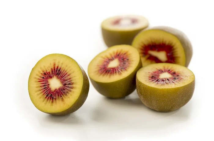 Kiwi rosso 1 jpg